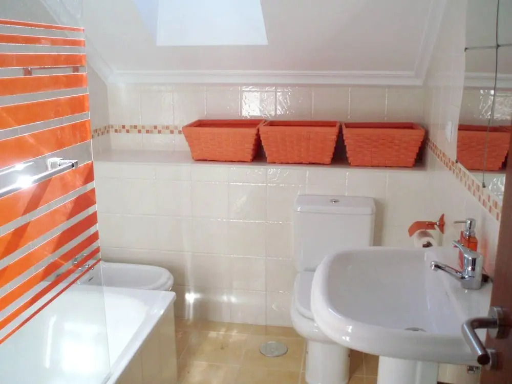 House With 2 Bedrooms in Suances, With Wonderful Mountain View, Shared Pool, Enclosed Garden Near the Beach
