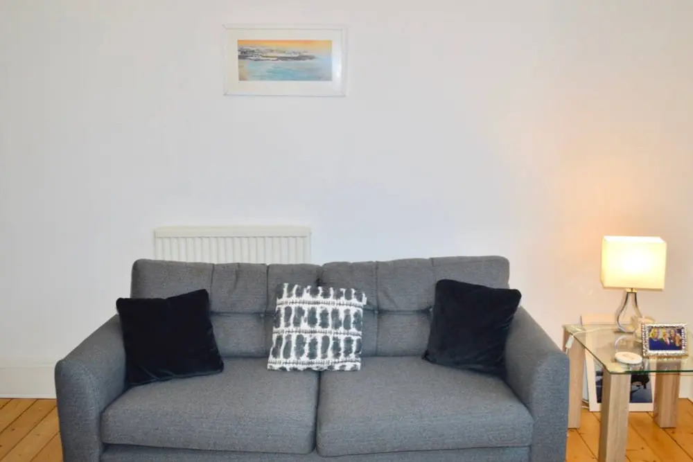 Modern and Bright 1 Bed Flat Near Leith