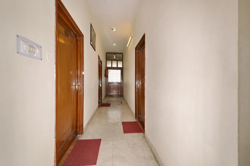 OYO 6001 Hotel City Palace