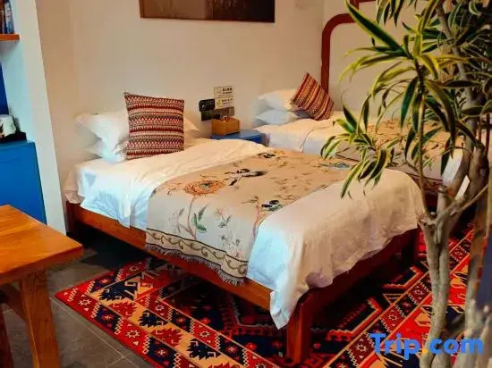 Ten Mile Spring Breeze Homestay in Tekes County
