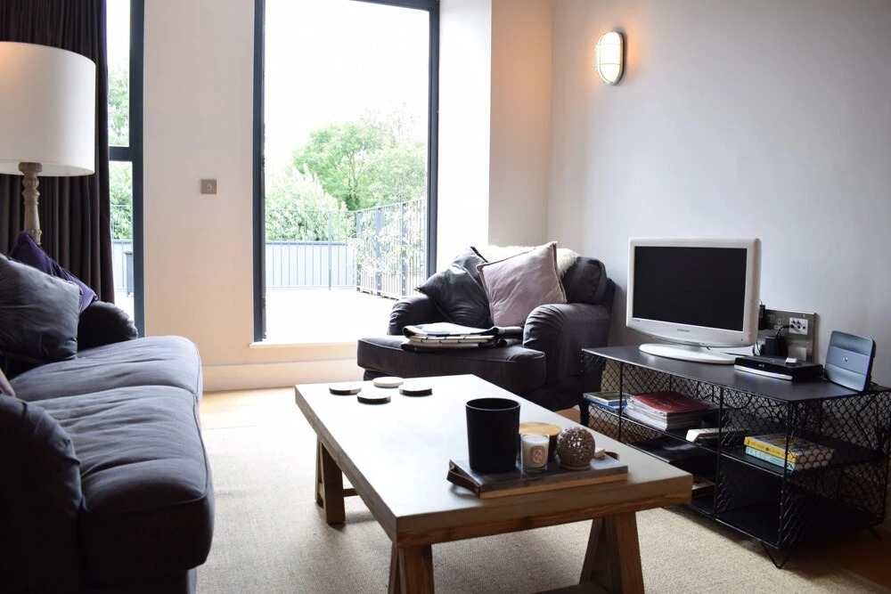 1 Bedroom Mezzanine Apartment In Stoke Newington