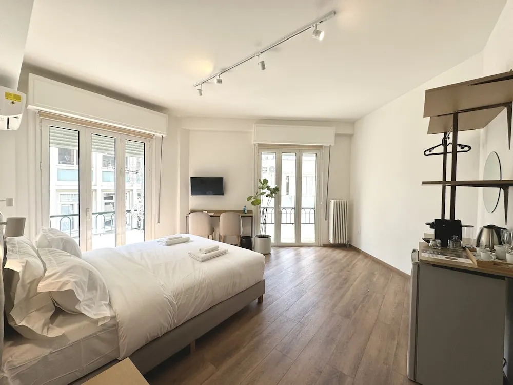 Voulis Best Globle Home