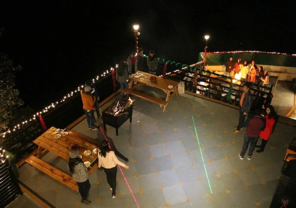 Adb Rooms The Oak Tree House