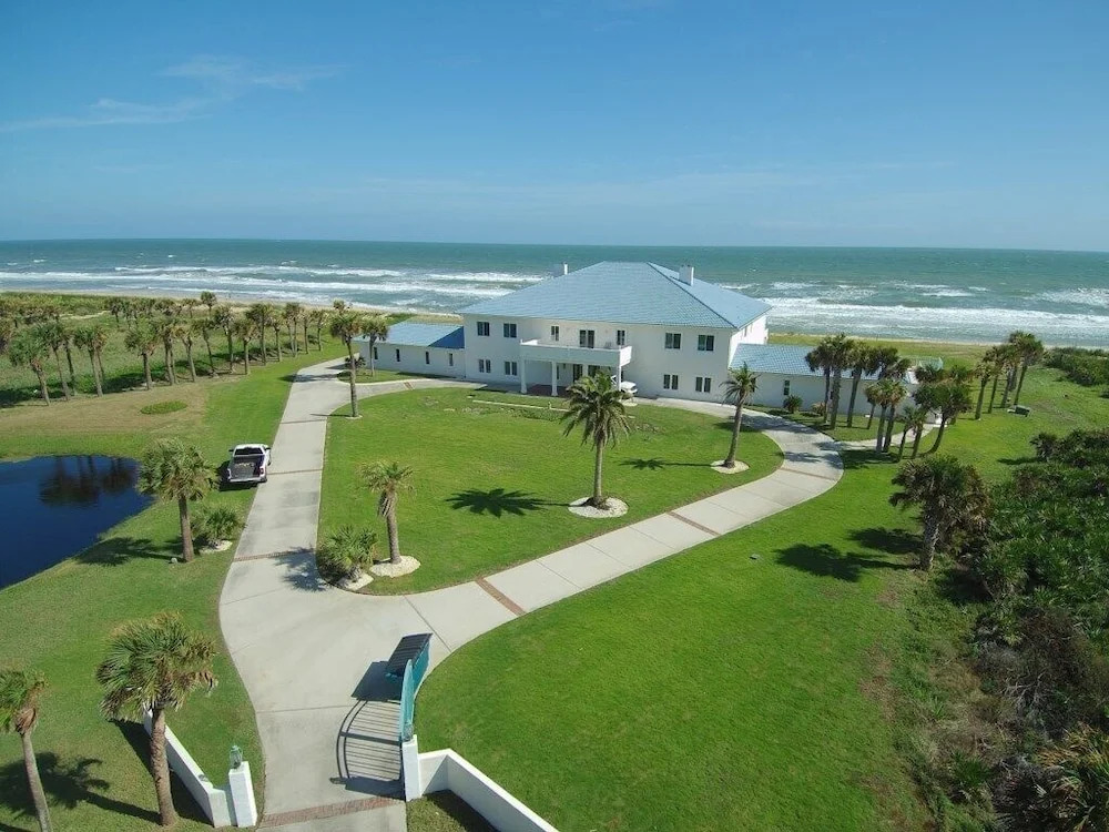 Ocean Mansion on the Beach, Private Pool, Hot Tub
