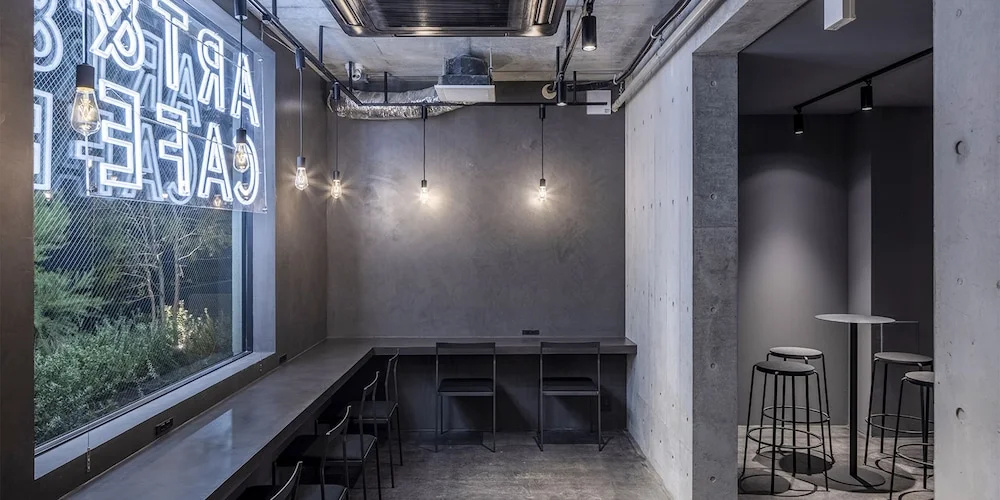Spatium Ginza Pony