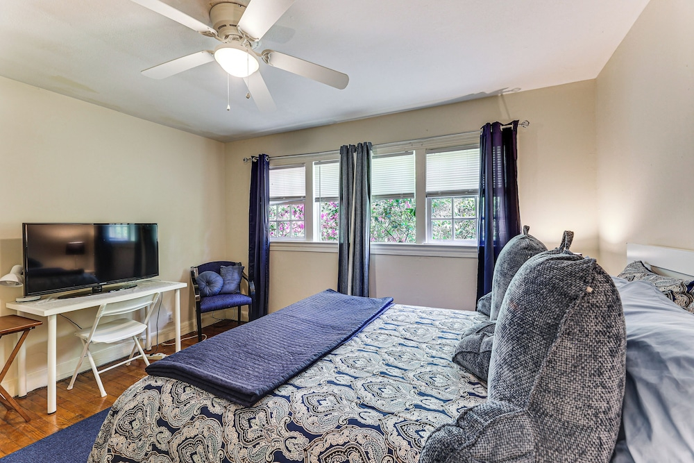 Spacious Retreat, 2 Miles to Tuskegee University