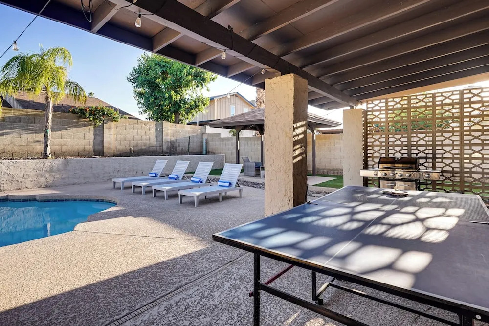 Spacious Phoenix Oasis w/ Pool & Game Room