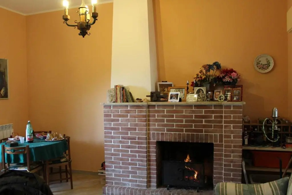 Villa sull'Etna immersa nel bosco