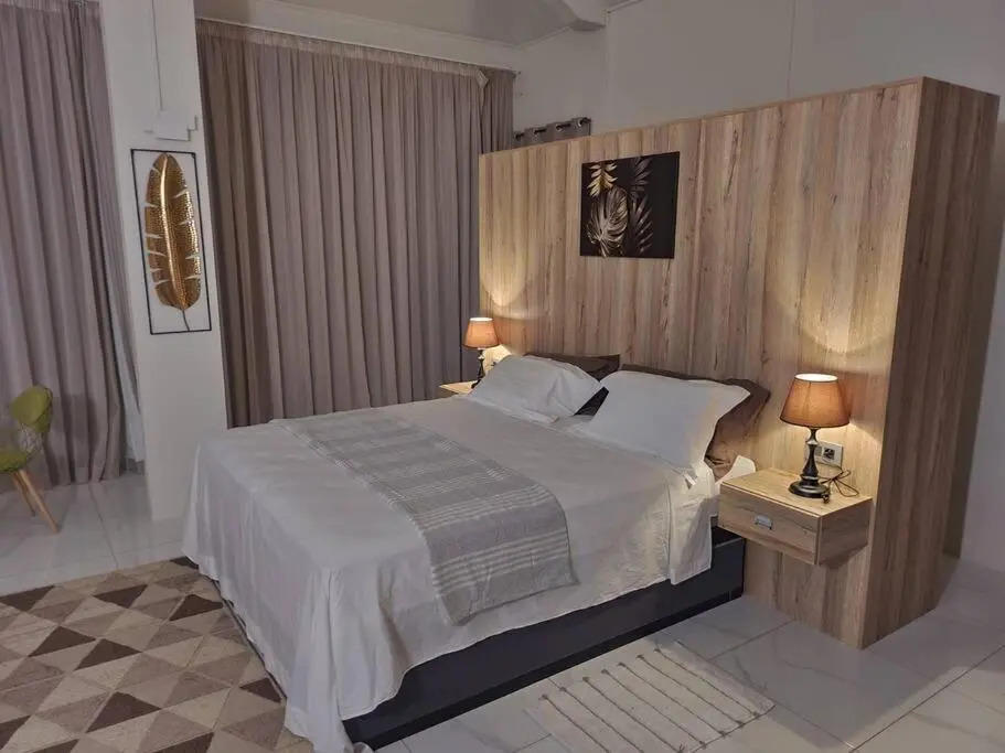 luxury cheerful 4 bedrooms villa in Calodyne
