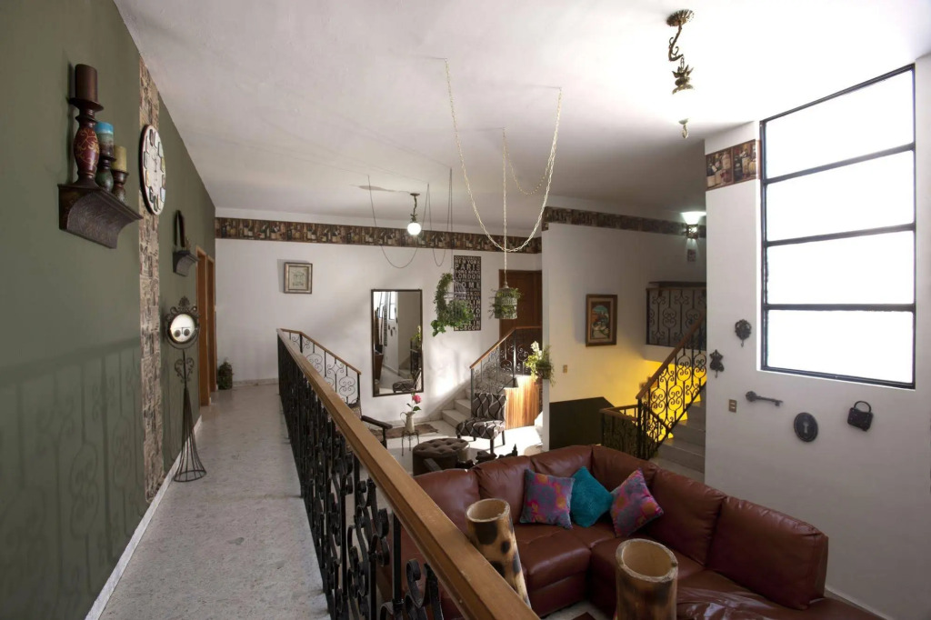 Hostal Galerie