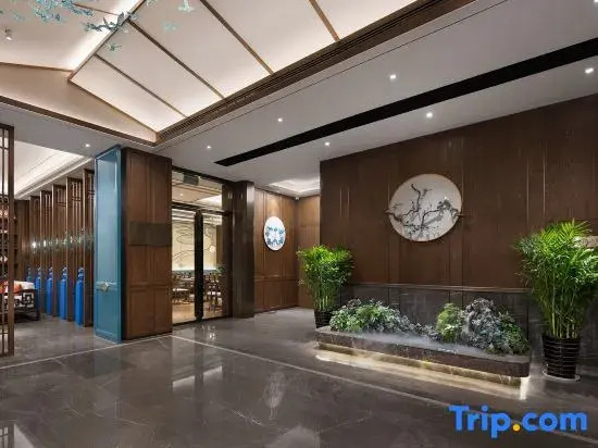 TILL BRIGHT HOTEL (Yiyang Heshan District Pedestrian Street Branch)