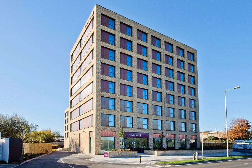 Premier Inn London Tolworth
