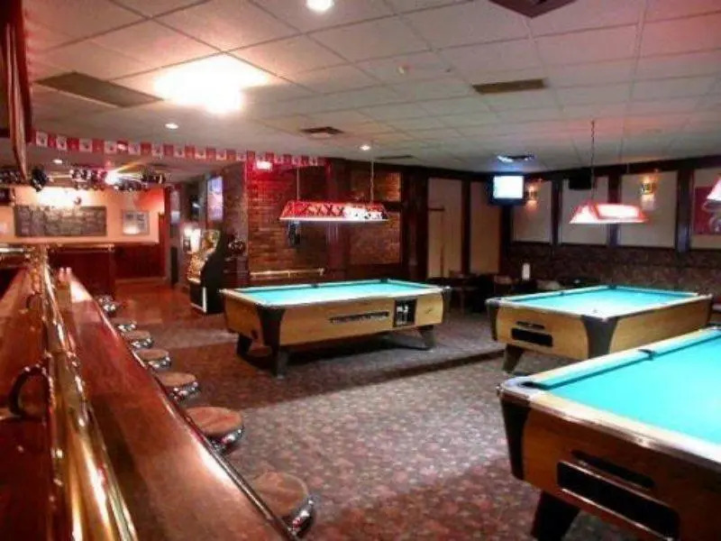 Ramada Hotel & Suites Metrotown