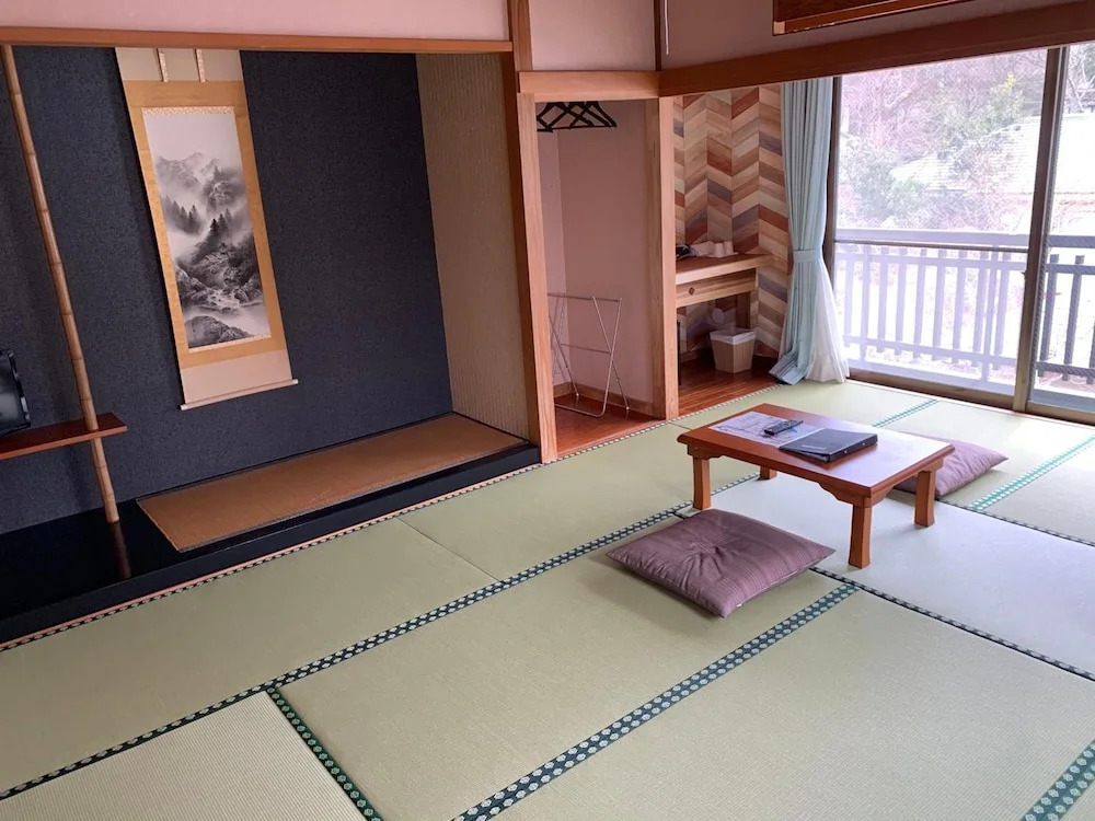 Onsen & Garden -Asante Inn