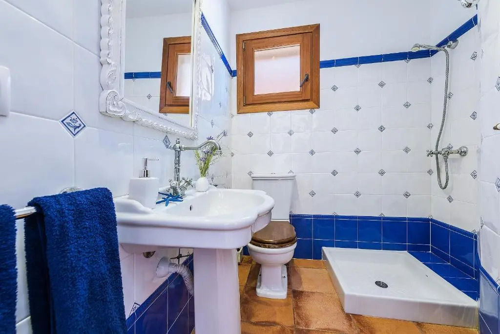 Casa Martina - Private Pool & 150m from the Beach