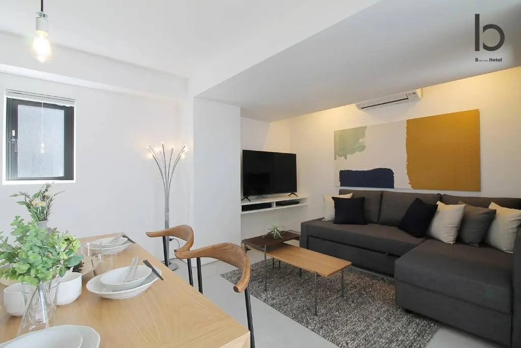 bhotel504 Huge Apt in Famous Hiroshima Dori for 6p