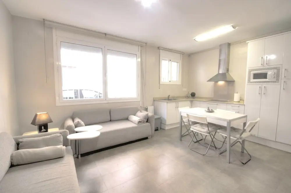 Benet Apartment