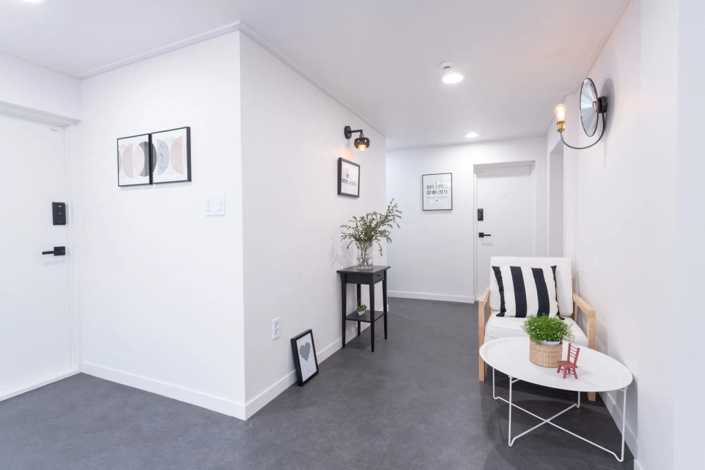 Mono House Hongdae 2