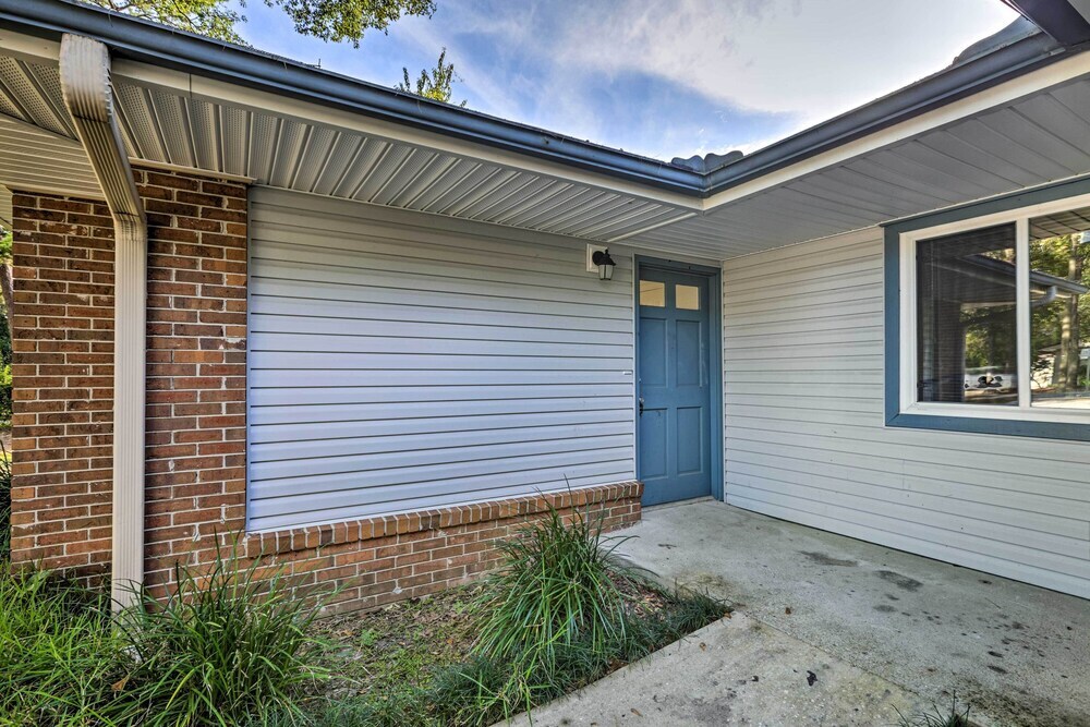 'midtown Tallahassee' Gem Close to Lake Ella!
