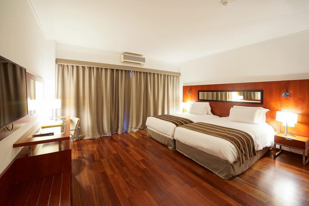 Legendary Lisboa Suites
