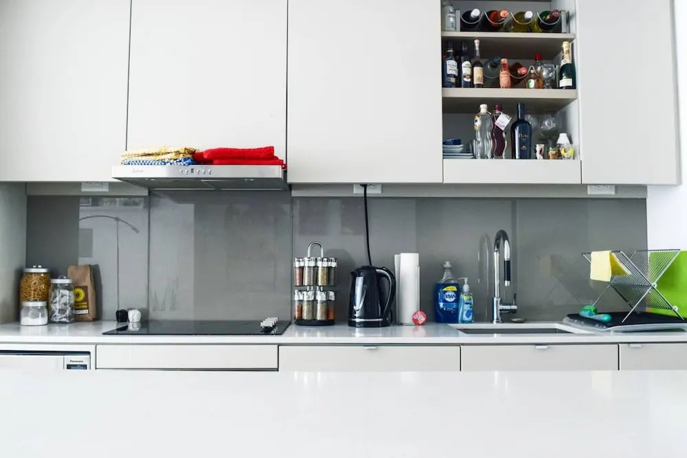 Trendy Modern 1 Bedroom Flat in the Heart of Downtown