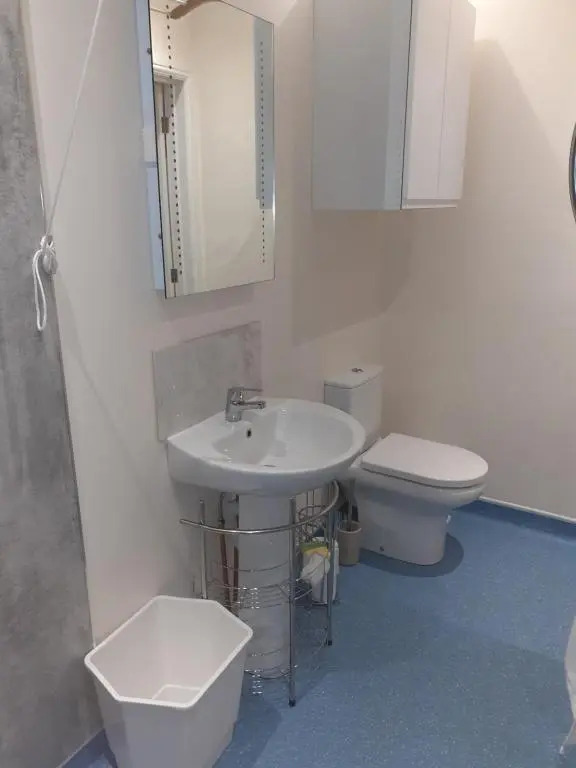 Station Retreat 6B Comberton Terrace