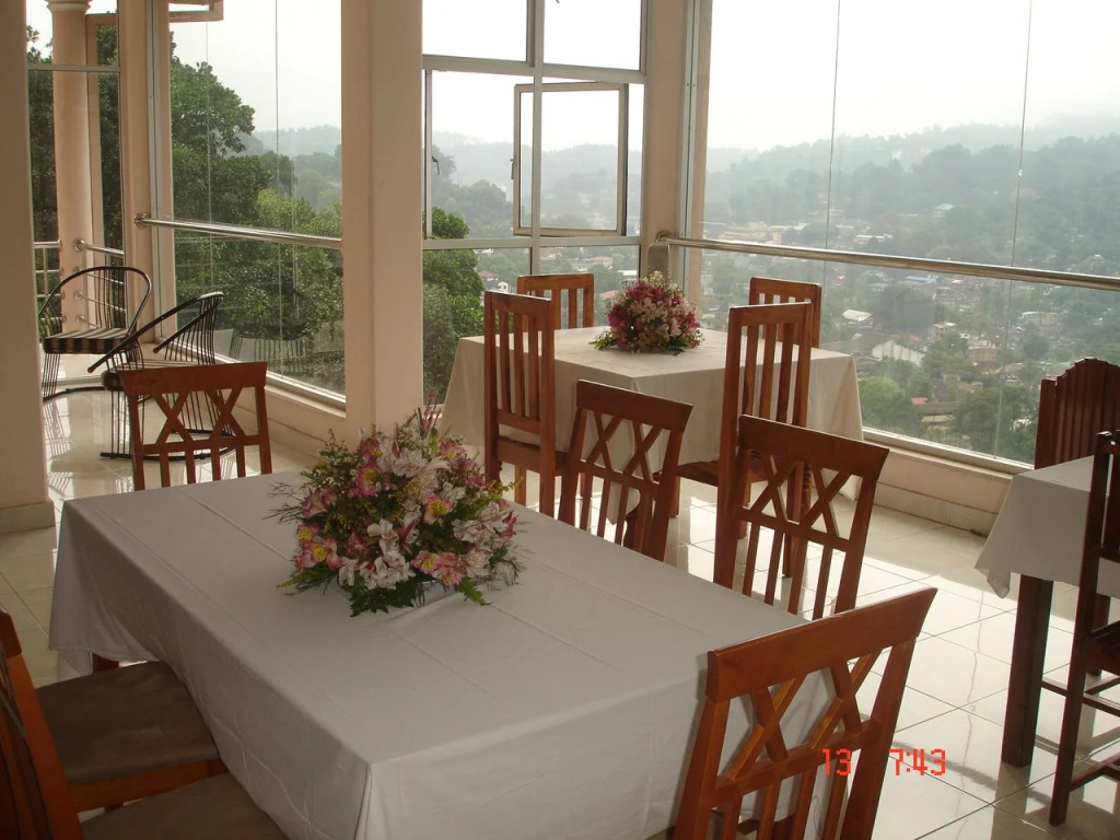 Kandy View Garden Hotel