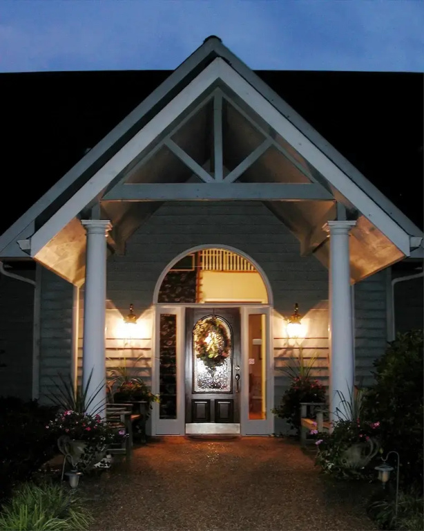 The Garden Inn Bed & Breakfast at Bee Rock