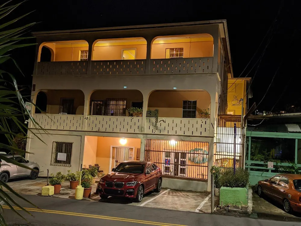 Midtown Guest House