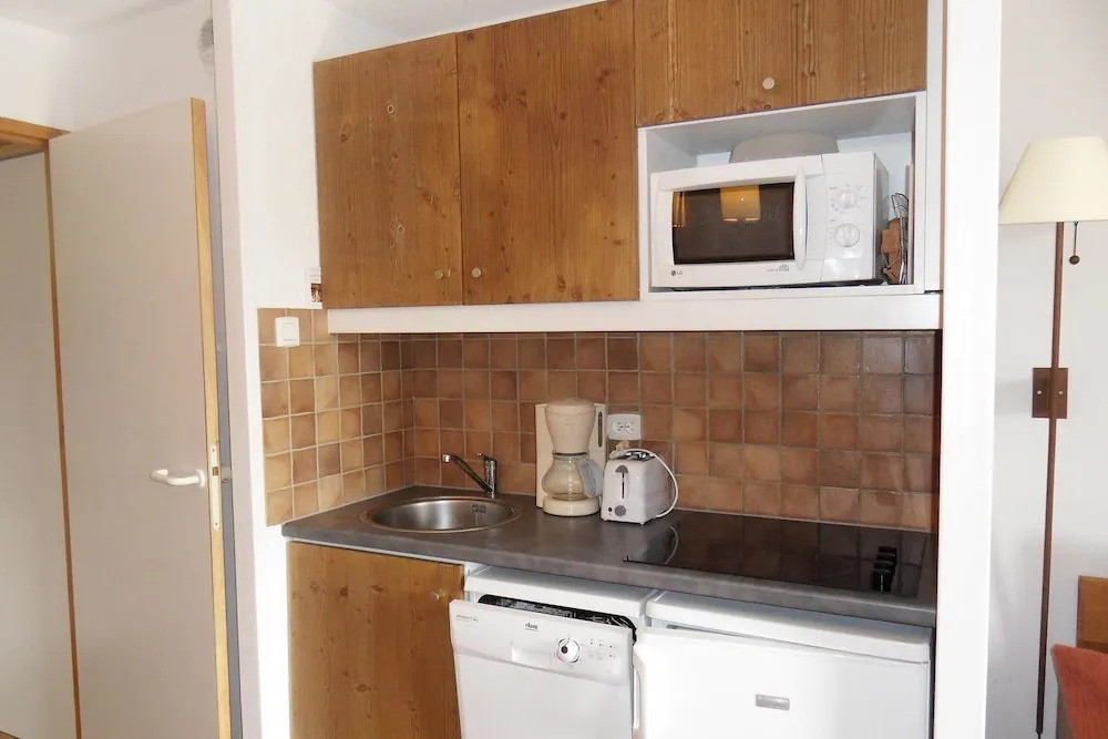 Belle Plagne Studio Cabine on Slopes 4 People of 23 mÂ² Cal405