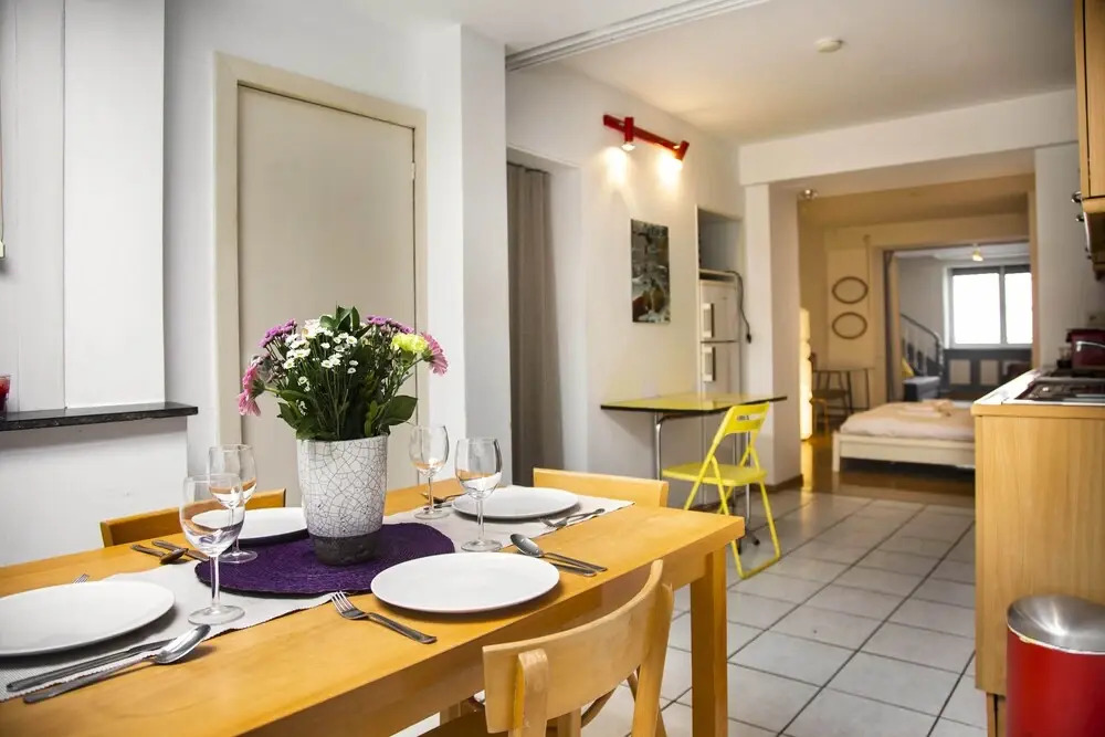 Chatelain Charming Studio Residence - Brussels Ixelles