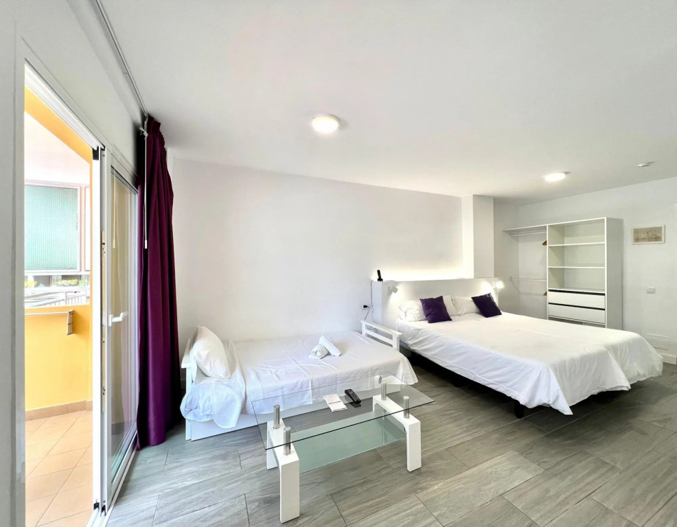 Reformed studio,Wifi,pool, at 250 m from beach