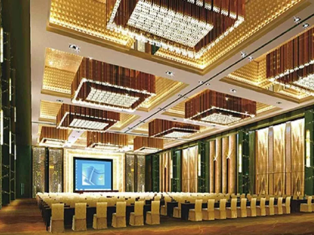 Grand Hotel Qinhuang