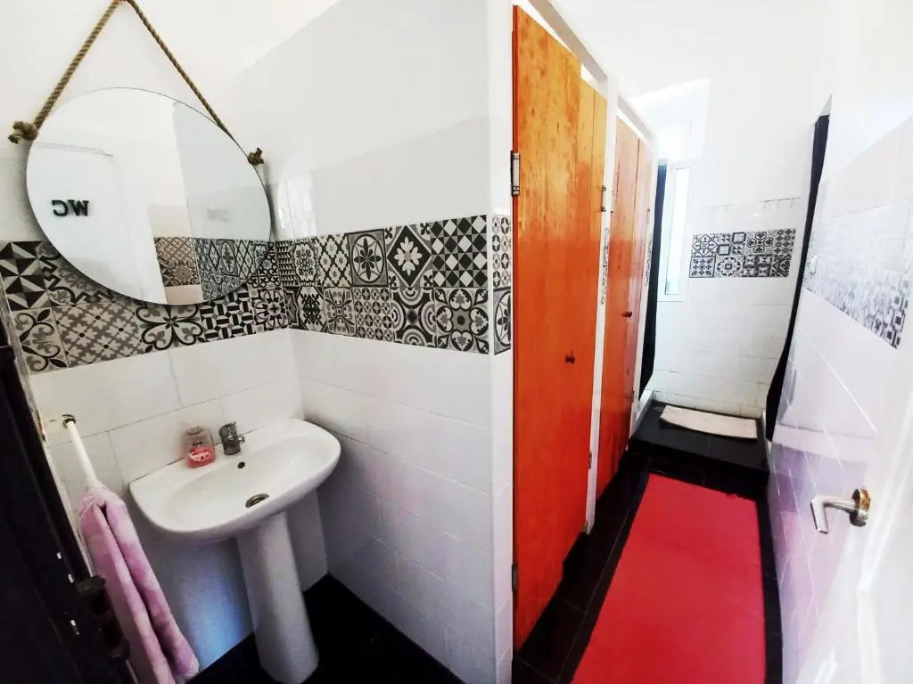 Meraki Hostel