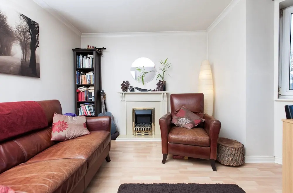 Cozy, Complete Flat for 4 in Leith
