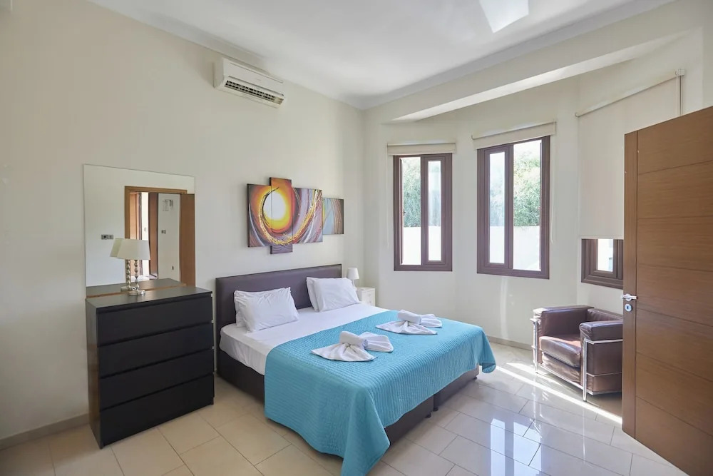 Protaras Holiday Villa Pa7 Private 7 Bedroom villa