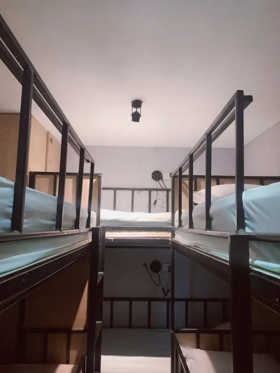 BM Loft On Nut & Massage