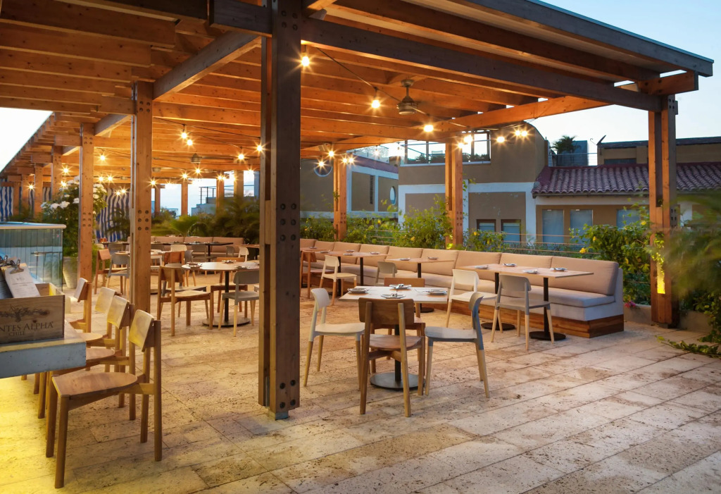 Nacar Hotel Cartagena, Curio Collection by Hilton
