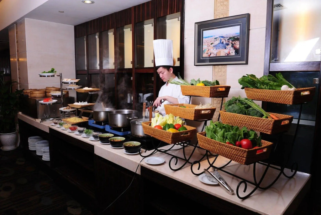 Cyts Greentree Eastern International Hotel