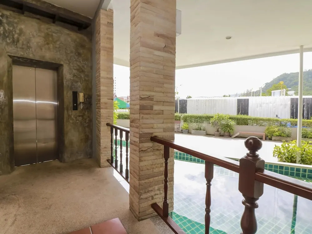Nida Rooms Patong 95 King