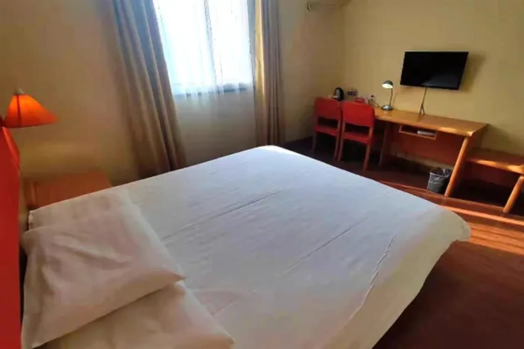 Home Inn (Pizhou Jiefang East Road)