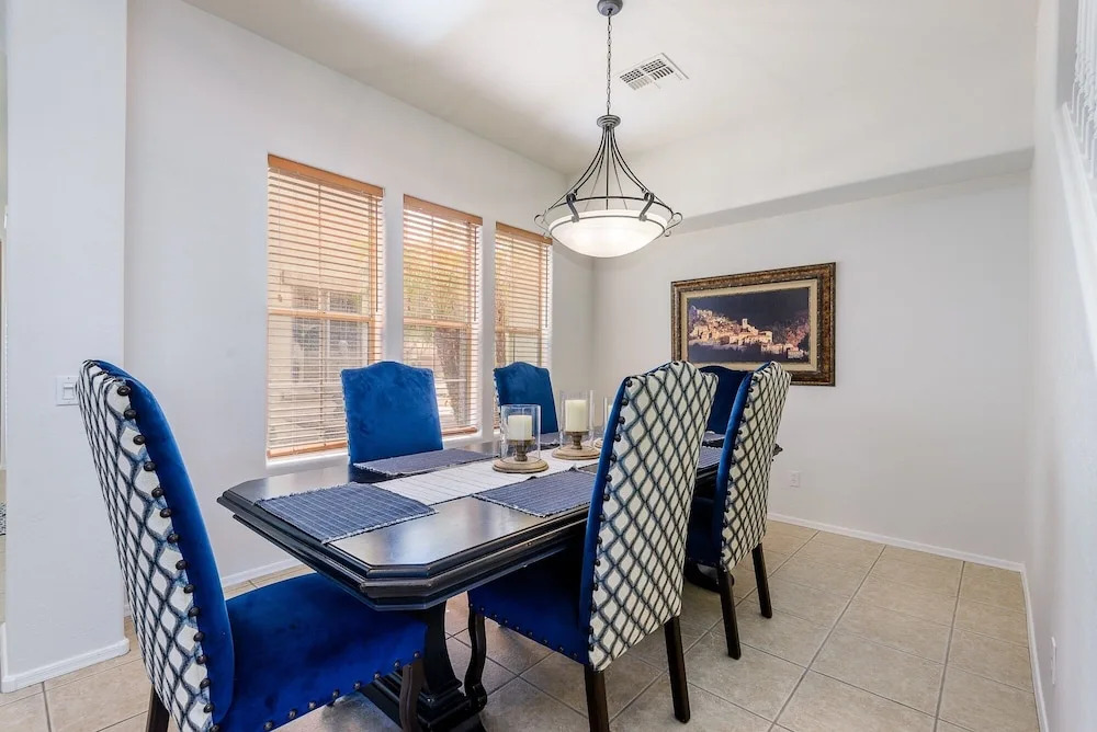 Casa Gamble 5 Bedroom Home by RedAwning