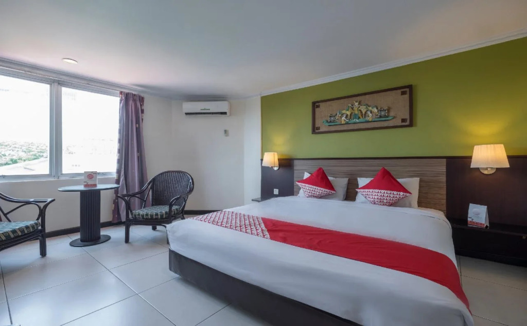 Losari Metro Hotel