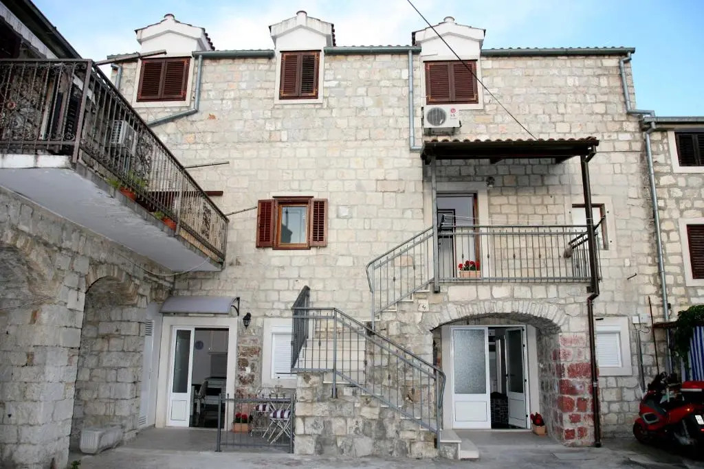 Apartments Bašić
