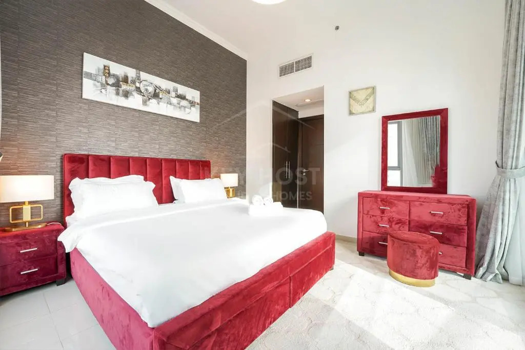 KeyHost - Elegant 2BR Central Towers - Dubai Marina - K3620