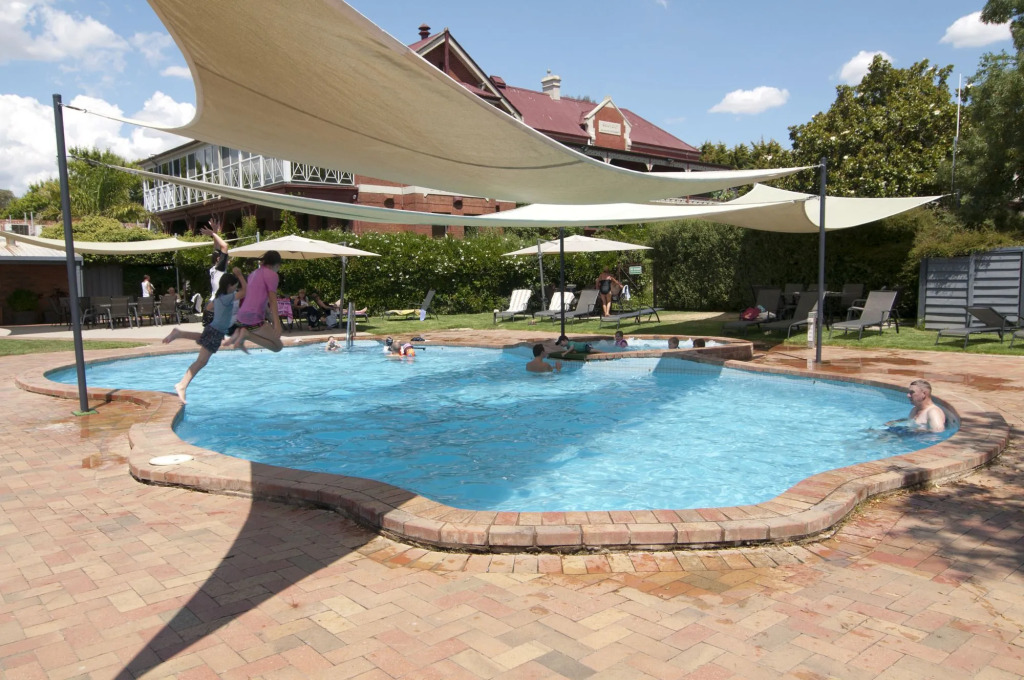 Alzburg Resort