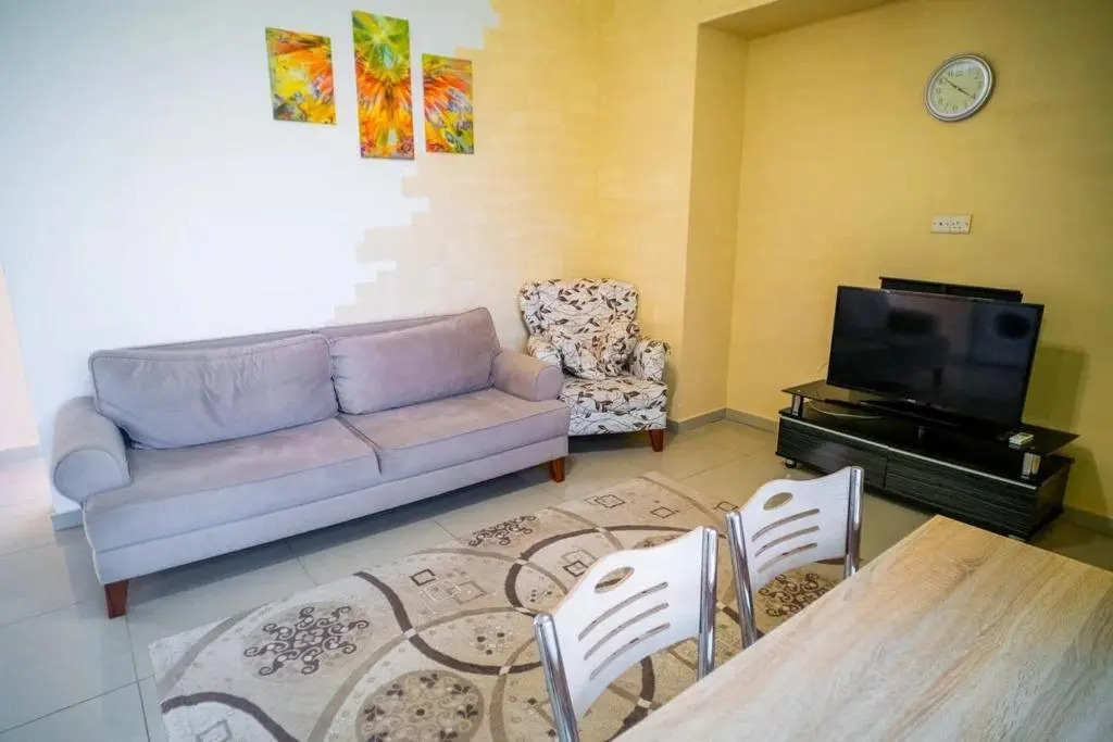 Beautiful Two-Bedroom Apartment near the Sea Sel 6-5