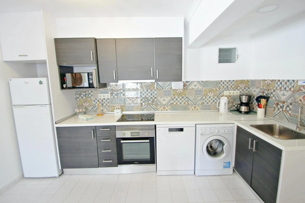 Aaron - holiday home with stunning views and private pool in Calpe