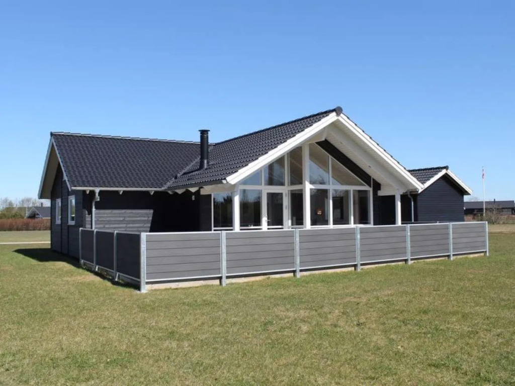 "Gertrude" - 7.1km from the sea in Western Jutland