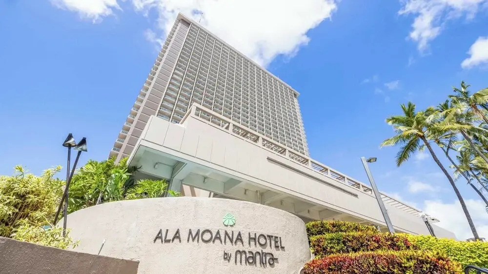 Stunning Ala Moana 1BR W Balcony & Mountain/city Views